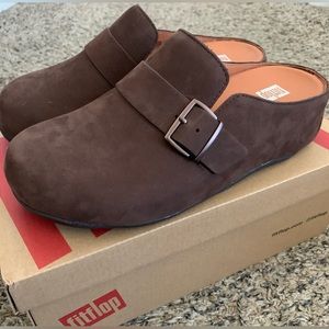 FitFlop Shuv Buckle-Strap Leather Clogs, Chocolate Brown, Size 8 - Brand New!